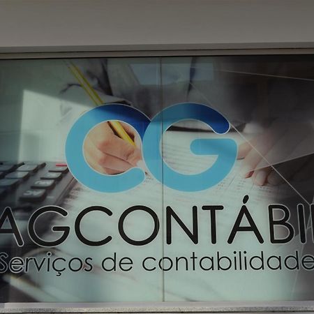 Apartamento Terra Branca Praia Bagian luar foto