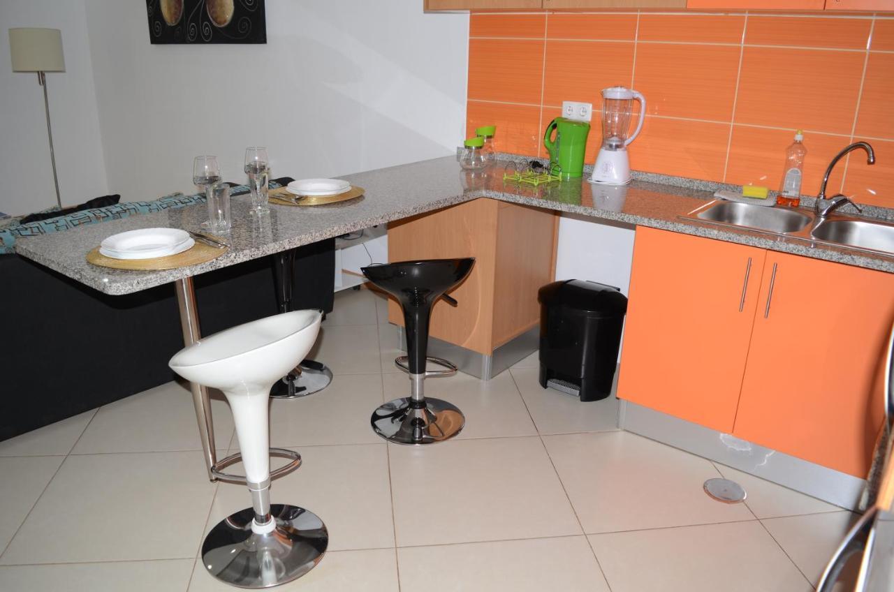 Apartamento Terra Branca Praia Bagian luar foto