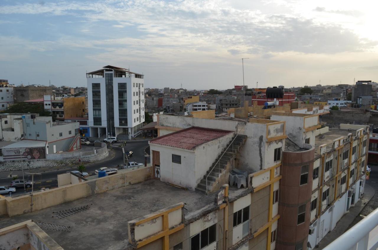 Apartamento Terra Branca Praia Bagian luar foto