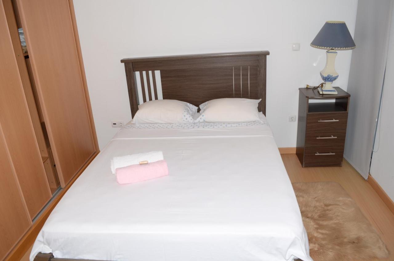 Apartamento Terra Branca Praia Bagian luar foto